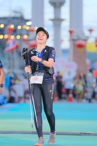 BIB: 5585
                            <button type="button" onclick="openModal(21767052)" class="btn btn-primary btn-sm float-right btn-popup" data-toggle="modal" data-target=".modal-high-quality">
                        <i class="fas fa-shopping-cart"></i> Add to Cart
                    </button>
                                            <button type="button" onclick="isThisMe(21767052, true)" class="btn btn-success btn-sm float-right btn-popup btn-isme hidden" data-toggle="tooltip" data-placement="bottom" title="นี่คือรูปของคุณใช่ไหม คลิกที่นี่เพื่อเอาเข้าอัลบั้ม">
                        <i class="fas fa-plus"></i> Add to album
                    </button>
                    <button type="button" onclick="isThisMe(21767052, false)" class="btn btn-warning btn-sm float-right btn-popup btn-isnotme hidden">
                        <i class="fas fa-ban"></i> Remove from album
                    </button>